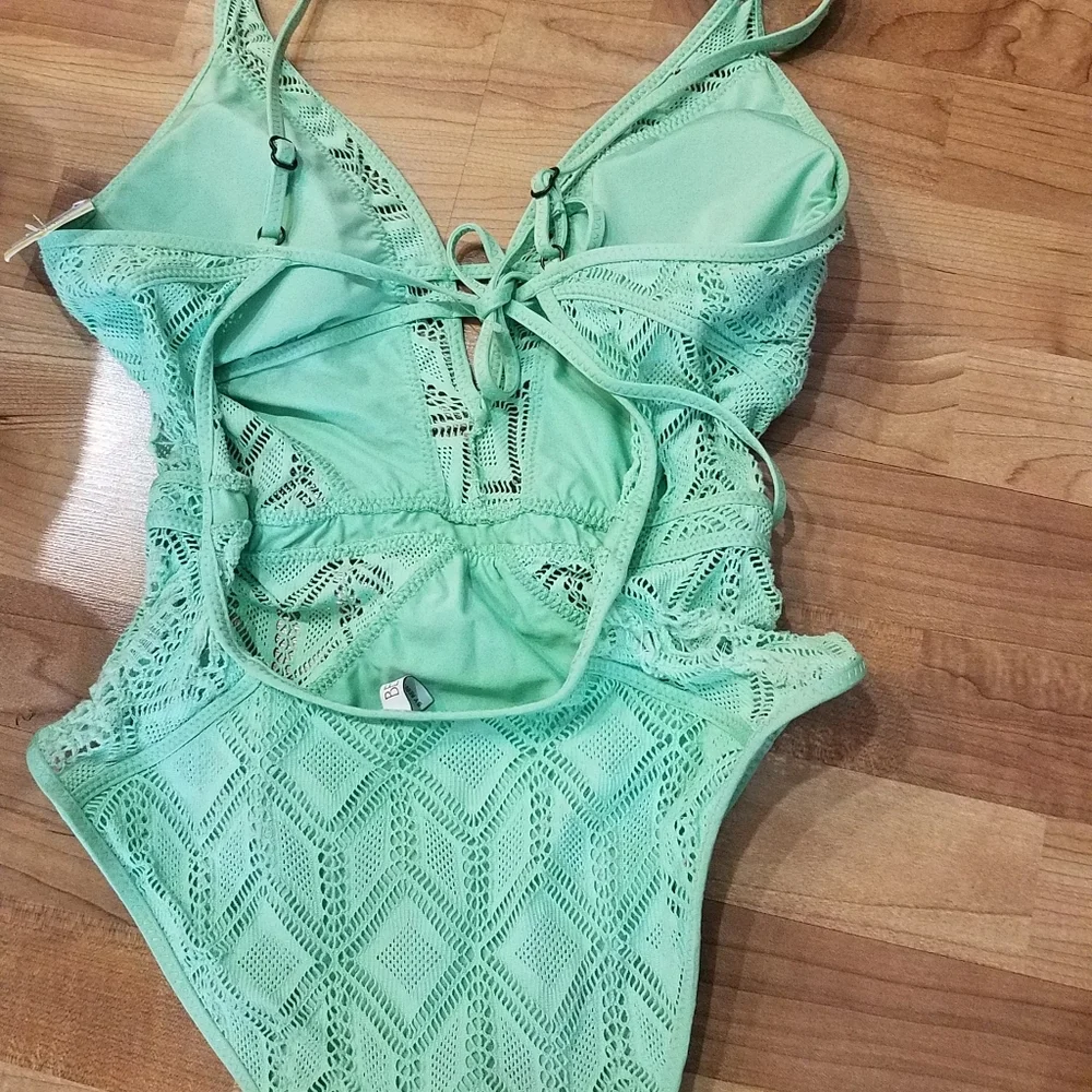 BECCA ONE PIECE SWIMSUIT MESH CROCHET MINT GREEN  XL